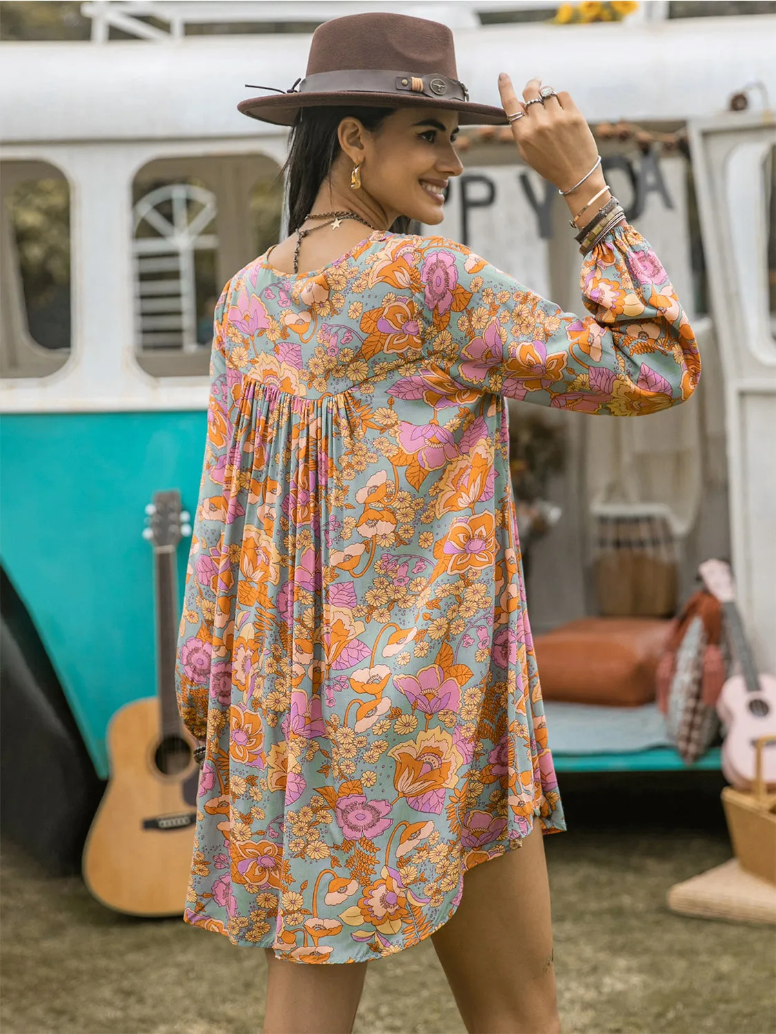 🌸 Floral Ruched V-Neck Long Sleeve Dress 🌸