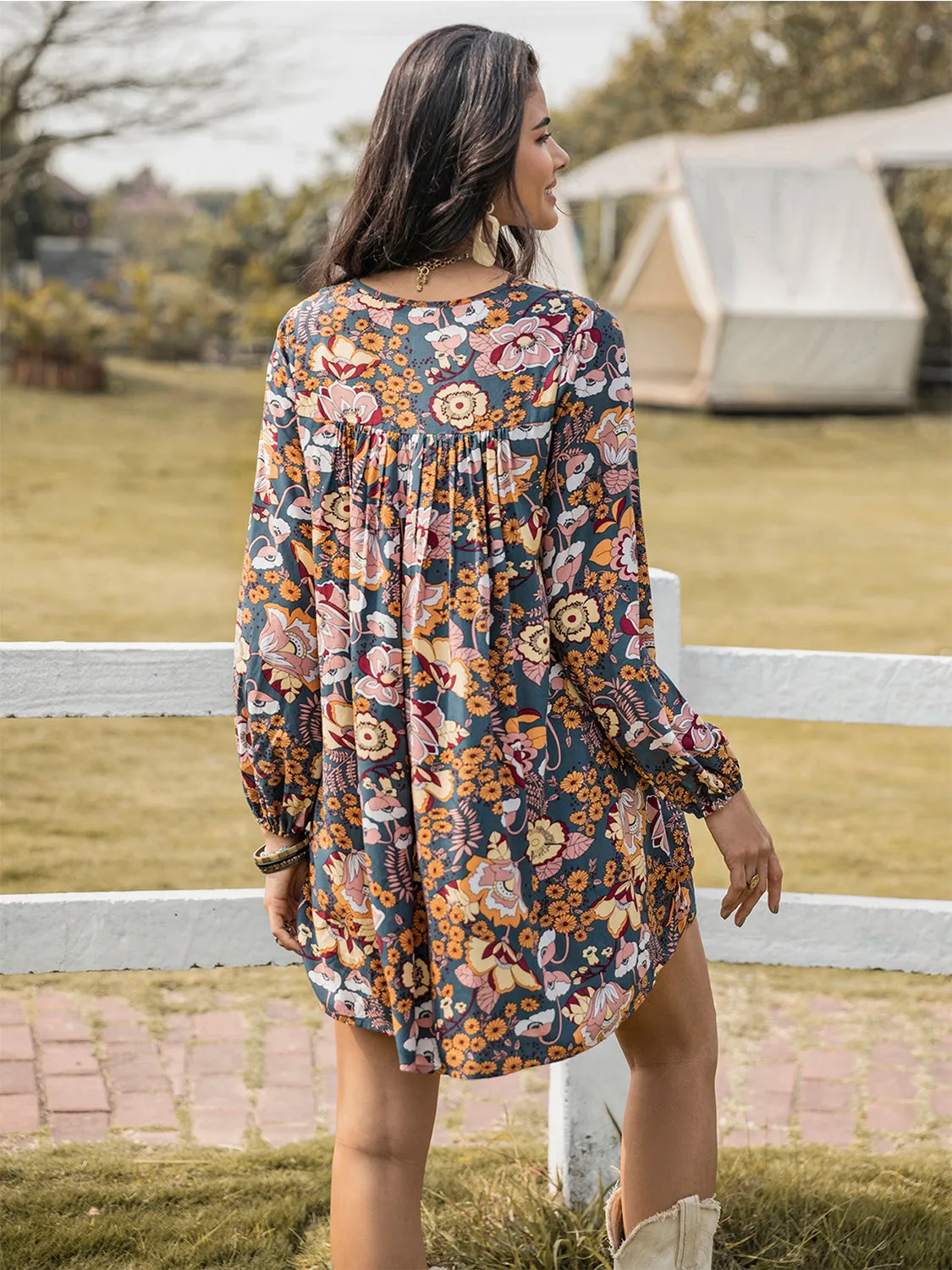 🌸 Floral Ruched V-Neck Long Sleeve Dress 🌸