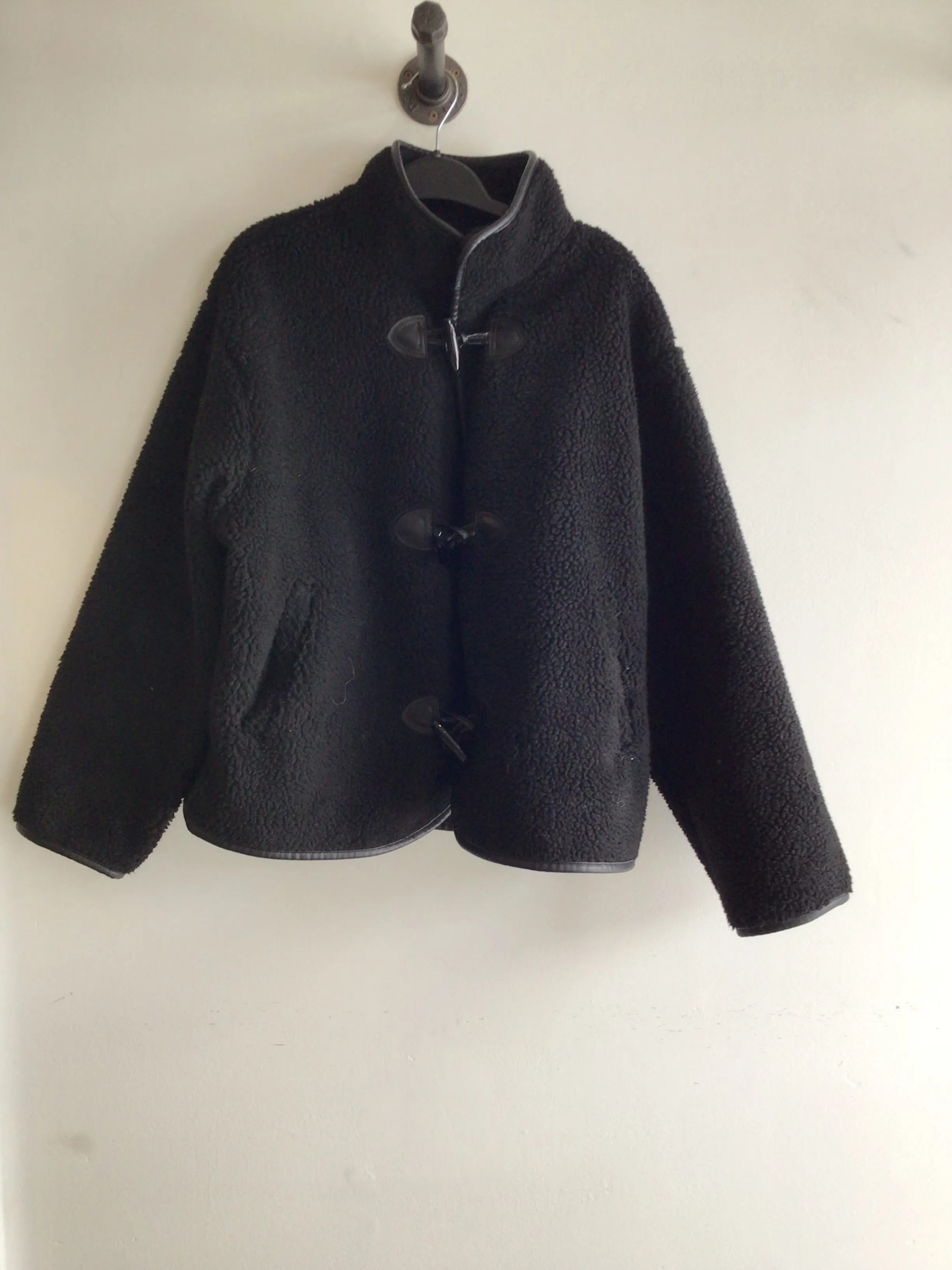 Black Fleece Button Jacket