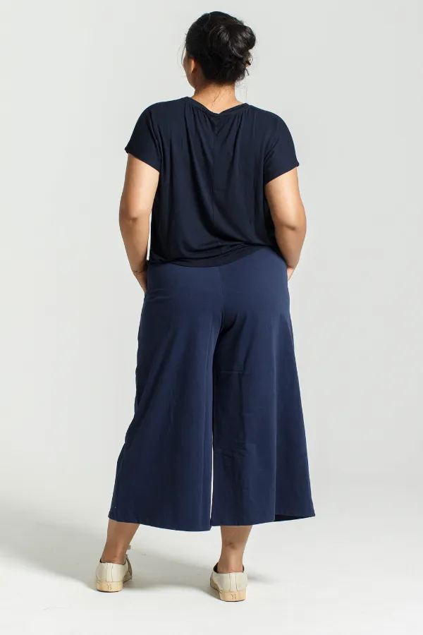 Culottes in Navy