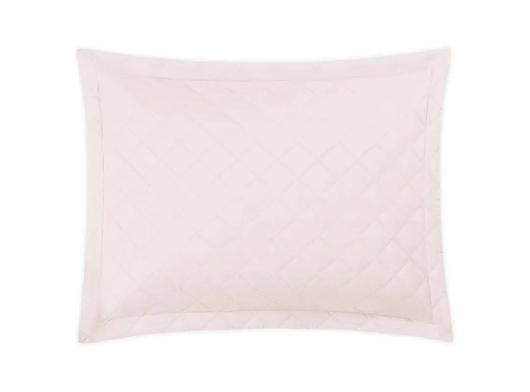 Matouk Milano Percale Quilt in Blush Pink