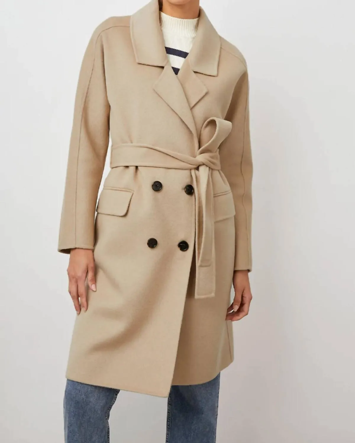 Sloan Coat In Sand